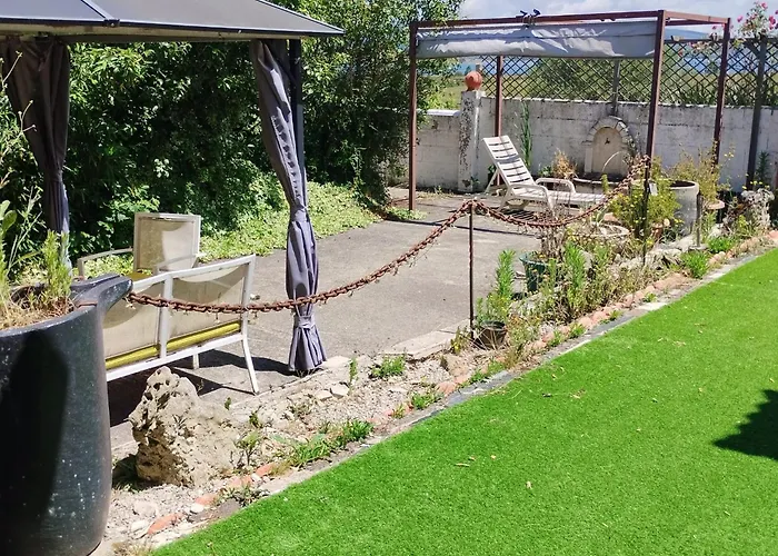 Casa Llano43 & Montana Apartment Las Rozas de Valdearroyo